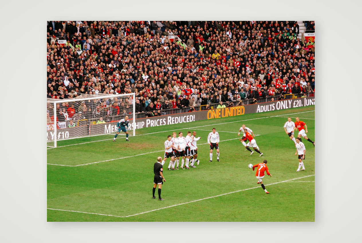 CR7 Free Kick — 80×60cm, 31×24" Print only